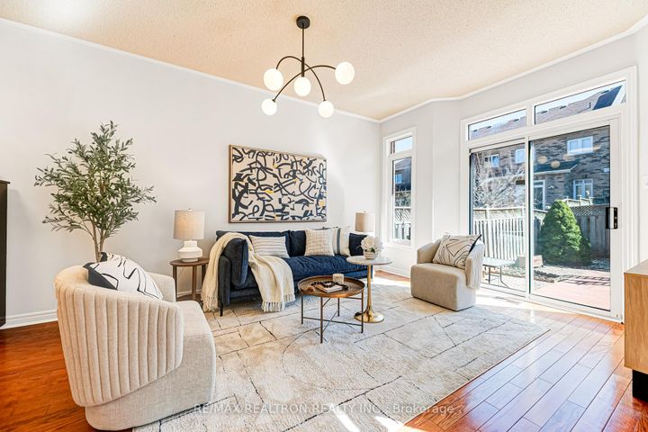 Photo 3 at 27 Copperstone Crescent, Rouge Woods, Richmond Hill