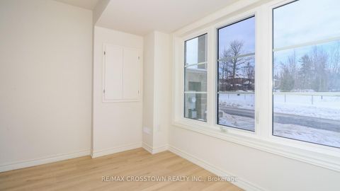 Photo 5 at (Unit 6) - 1227 Corm Street, Alcona, Innisfil