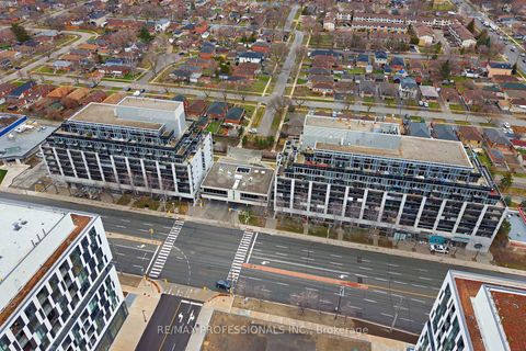 Photo 2 at 704 - 1040 The Queensway, City Centre West, Toronto
