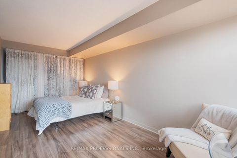 Photo 28 at 704 - 1040 The Queensway, City Centre West, Toronto