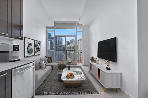 Photo 4 at 913 - 169 Fort York Boulevard, Niagara, Toronto