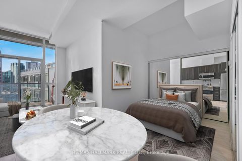 Photo 5 at 913 - 169 Fort York Boulevard, Niagara, Toronto