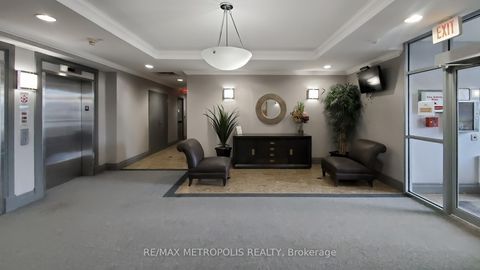 Photo 6 at 403 - 2772 Keele Street, CFB, Toronto