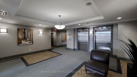 Photo 7 at 403 - 2772 Keele Street, CFB, Toronto