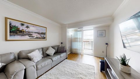 Photo 8 at 403 - 2772 Keele Street, CFB, Toronto