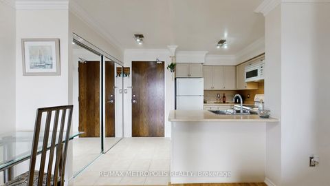 Photo 14 at 403 - 2772 Keele Street, CFB, Toronto