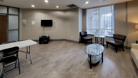 Photo 35 at 403 - 2772 Keele Street, CFB, Toronto
