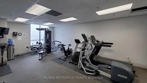 Photo 39 at 403 - 2772 Keele Street, CFB, Toronto