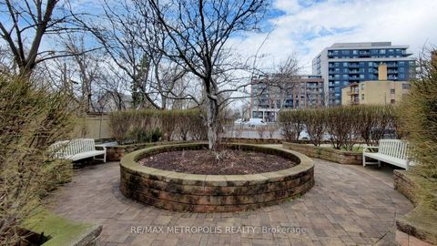 Photo 45 at 403 - 2772 Keele Street, CFB, Toronto