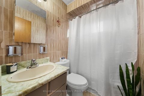 Photo 21 at 9 Exeter Street, Pellam Park, Toronto