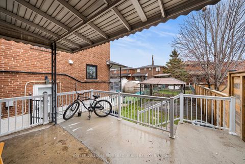 Photo 35 at 9 Exeter Street, Pellam Park, Toronto