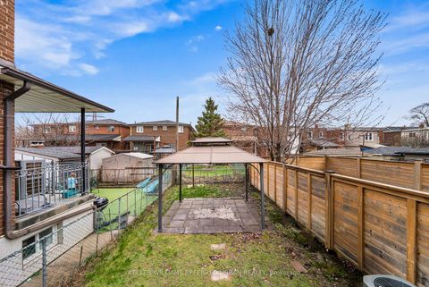 Photo 36 at 9 Exeter Street, Pellam Park, Toronto