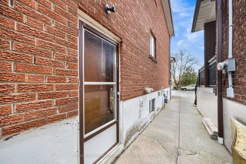 Photo 40 at 9 Exeter Street, Pellam Park, Toronto