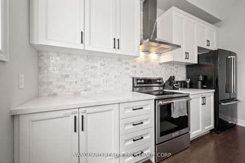 Photo 23 at 8331 Islington Avenue, Islington Woods, Vaughan