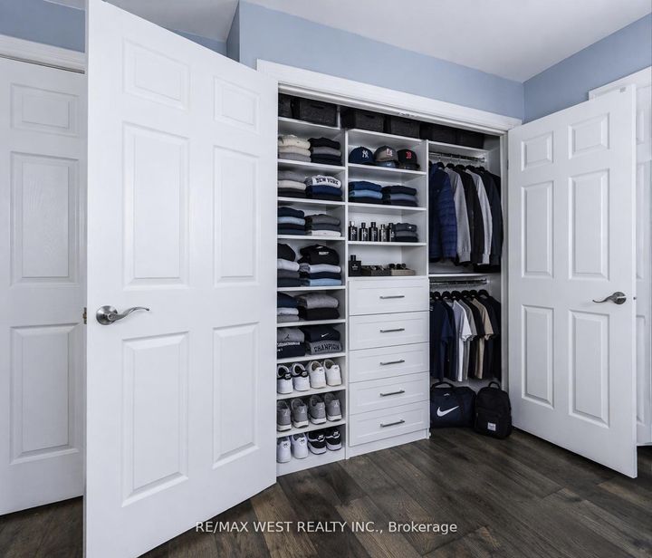 Photo 22 at 26 Hostein Drive, Ancaster, Hamilton