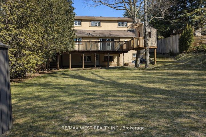 Photo 27 at 26 Hostein Drive, Ancaster, Hamilton