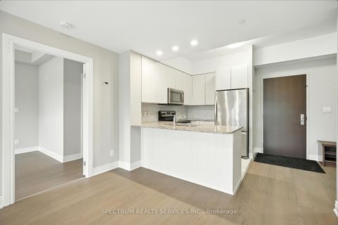 Photo 13 at 411 - 86 Woodbridge Avenue, West Woodbridge, Vaughan