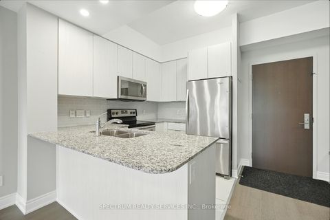 Photo 15 at 411 - 86 Woodbridge Avenue, West Woodbridge, Vaughan