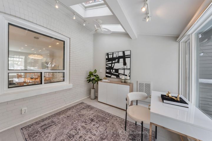 Photo 9 at 238 Roselawn Avenue, Eglinton, Toronto