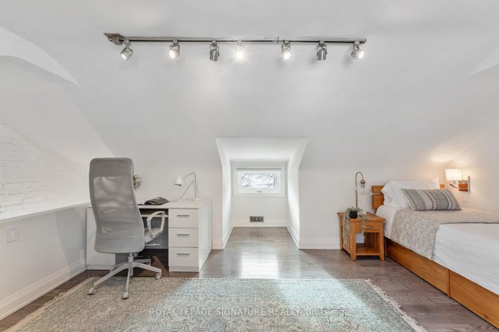 Photo 20 at 238 Roselawn Avenue, Eglinton, Toronto