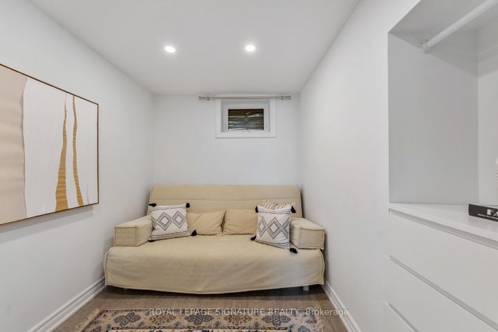 Photo 24 at 238 Roselawn Avenue, Eglinton, Toronto