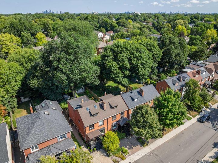 Photo 34 at 238 Roselawn Avenue, Eglinton, Toronto