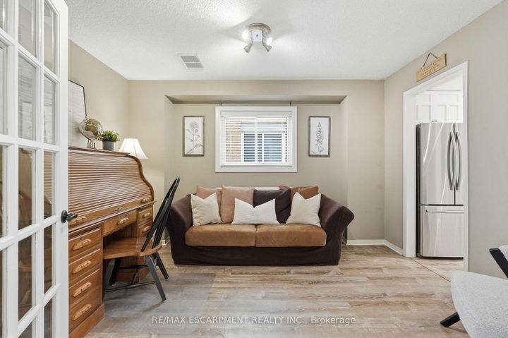 Photo 19 at 2493 Newport Street, Headon, Burlington