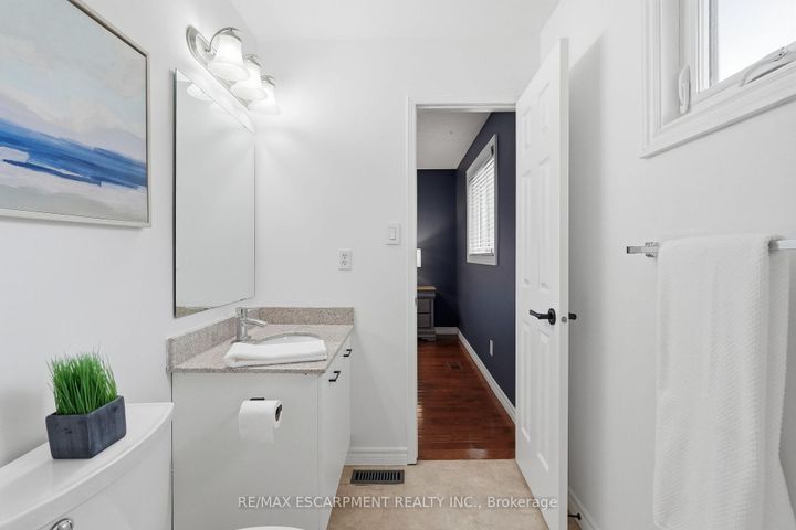 Photo 30 at 2493 Newport Street, Headon, Burlington