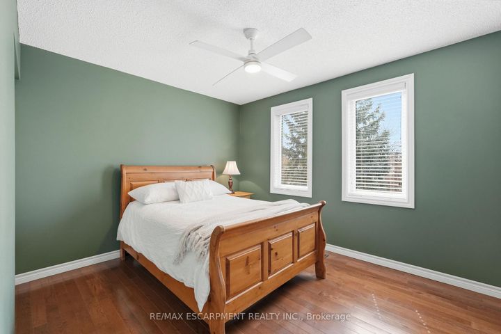 Photo 31 at 2493 Newport Street, Headon, Burlington