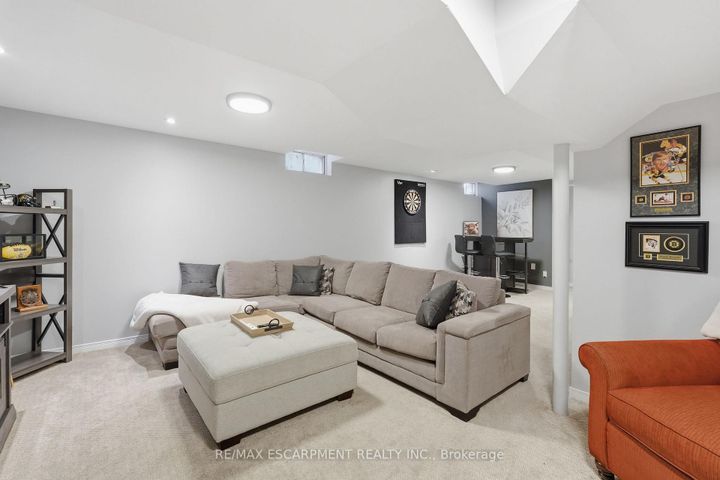 Photo 40 at 2493 Newport Street, Headon, Burlington