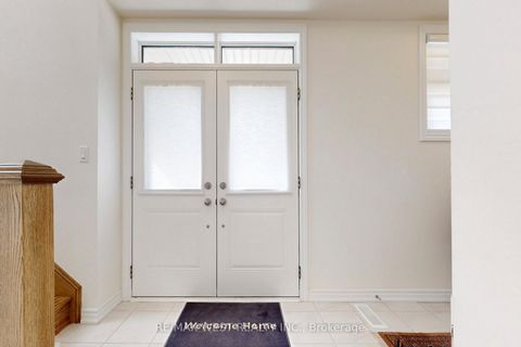 Photo 16 at 4 Haldimand Street, Kleinburg, Vaughan