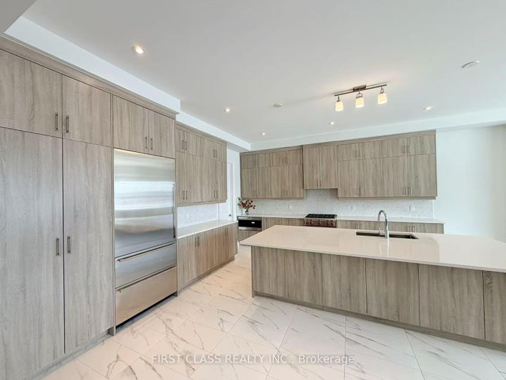 Photo 9 at 68 Tranquility Crescent, Angus Glen, Markham