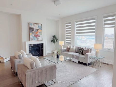 Photo 4 at 68 Tranquility Crescent, Angus Glen, Markham