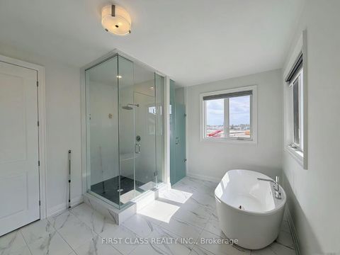 Photo 19 at 68 Tranquility Crescent, Angus Glen, Markham