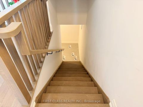 Photo 26 at 68 Tranquility Crescent, Angus Glen, Markham