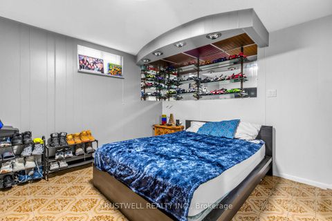 Photo 24 at 2 Del Ria Road, Maple Leaf, Toronto