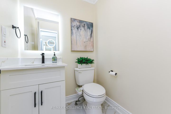 Photo 19 at 89 Castlehill Road, Northwood Park, Brampton