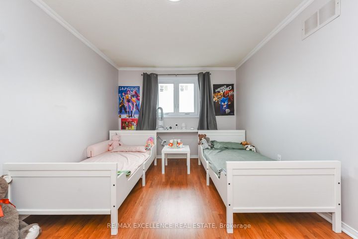 Photo 26 at 89 Castlehill Road, Northwood Park, Brampton