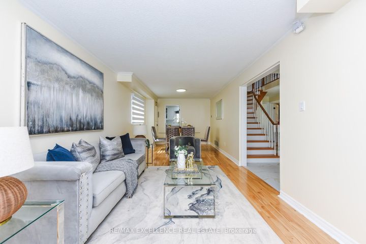 Photo 47 at 89 Castlehill Road, Northwood Park, Brampton