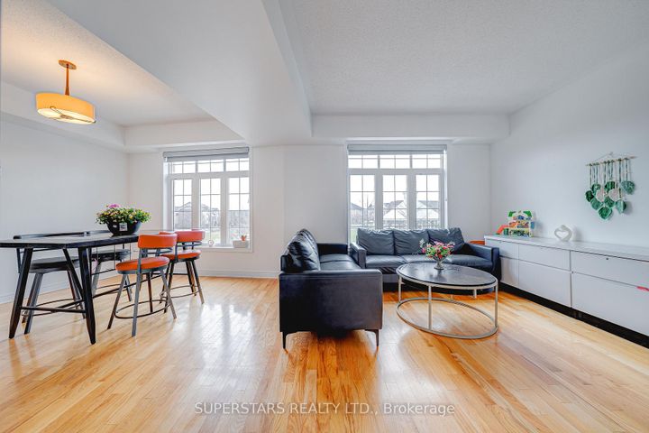 Photo 4 at 22 - 30 Greensborough Village Circle, Greensborough, Markham