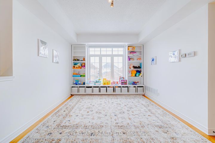 Photo 7 at 22 - 30 Greensborough Village Circle, Greensborough, Markham