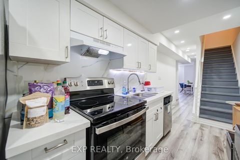 Photo 40 at 10616 Bathurst Street, Patterson, Vaughan