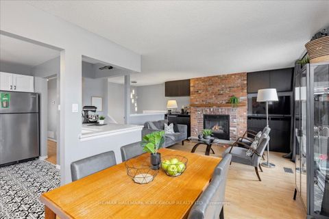 Photo 5 at 63A Tulip Street, Keswick North, Georgina