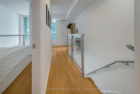 Photo 13 at 909 - 1 Avondale Avenue, Willowdale East, Toronto