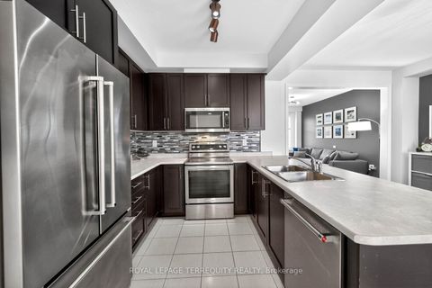 Photo 14 at 190 East's Corners Boulevard, Kleinburg, Vaughan