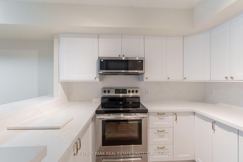 Photo 15 at 2107 - 25 The Esplanade, Waterfront Communities C8, Toronto
