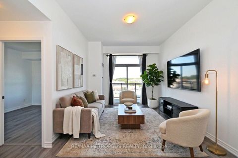 Photo 8 at 809 - 11611 Yonge Street, Jefferson, Richmond Hill