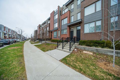Photo 1 at 152 Frederick Tisdale Drive, CFB, Toronto