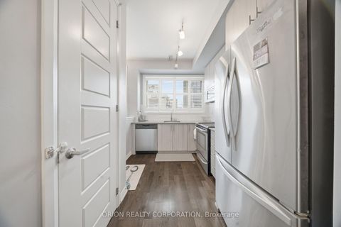 Photo 5 at 152 Frederick Tisdale Drive, CFB, Toronto