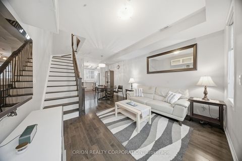 Photo 11 at 152 Frederick Tisdale Drive, CFB, Toronto